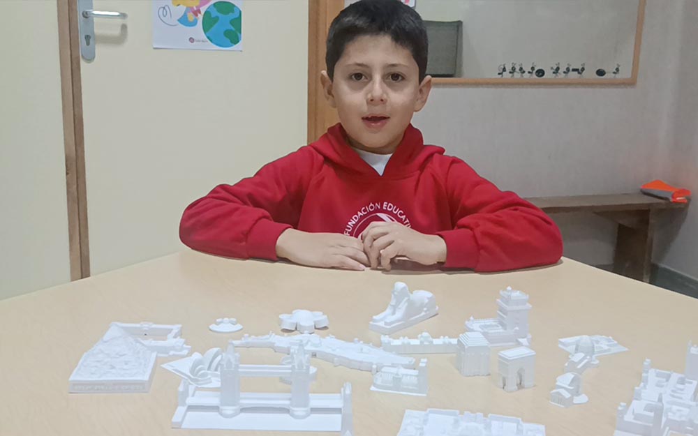 Colegio Sagrado Corazón. Geografía a través del tacto. Granada