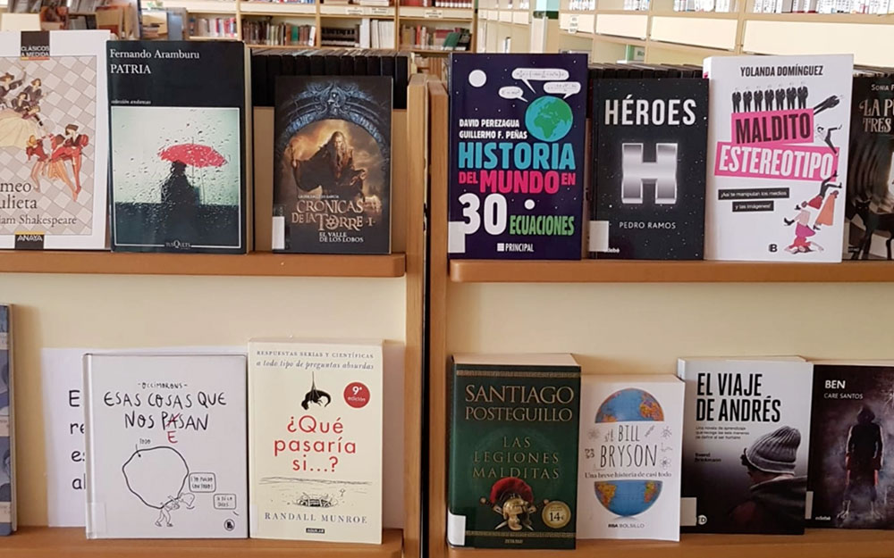 IES Almenara. Biblio-ajedrez. Vélez Málaga