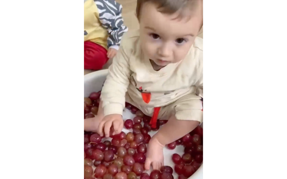 EI Érase una Vez. La  Vendimia. Dos Hermanas